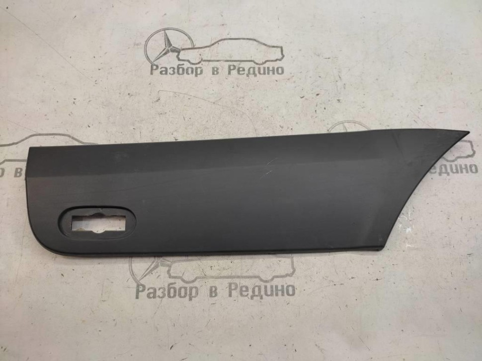 Молдинг крыла правый MERCEDES-BENZ Sprinter W906 (2006 - 2019) фото 1 — Разборка Мерседес