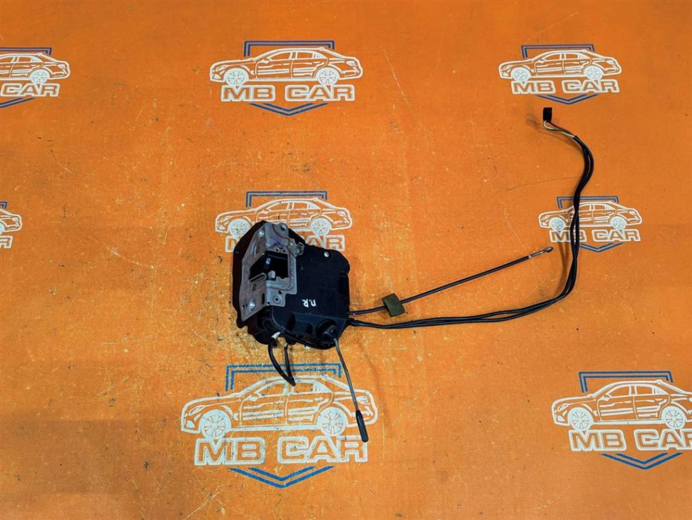 Замок двери передней правой MERCEDES-BENZ E-класс W211/S211 рестайлинг (2006 - 2009) фото 1 — Разборка Мерседес