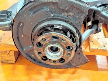 Подрамник задний MERCEDES-BENZ E-класс AMG W211/S211 (2002 - 2006) — Разборка Мерседес