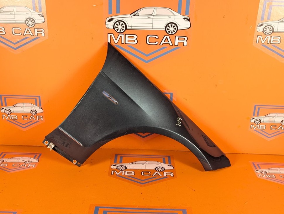 Крыло переднее правое MERCEDES-BENZ E-класс W212/S212/C207/A207 (2009 - 2013) фото 1 &mdash; Разборка Мерседес