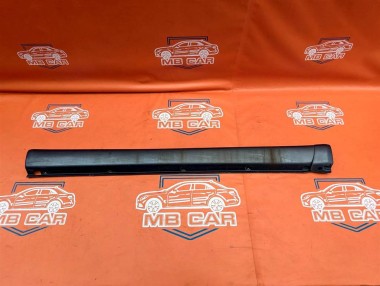 Порог пластиковый правый MERCEDES-BENZ M-класс W163 (1997 - 2001) — Разборка Мерседес