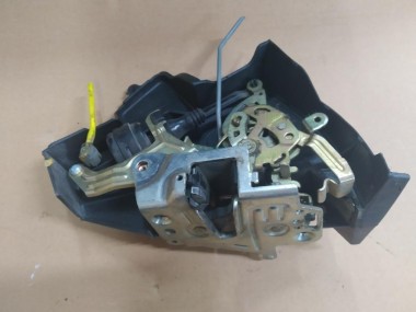 Замок двери задней правой MERCEDES-BENZ E-класс W210/S210 рестайлинг (1999 - 2003) — Разборка Мерседес