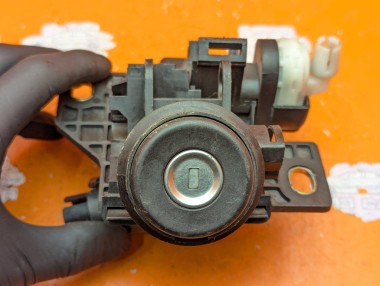 Замок багажника MERCEDES-BENZ SLK-класс R170 (1996 - 2000) &mdash; Разборка Мерседес