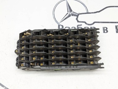 Блок предохранителей MERCEDES-BENZ W124 W124/S124/C124/A124 (1984 - 1993) — Разборка Мерседес