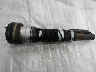 Пневмостойка передняя MERCEDES-BENZ S-класс W220 (1998 - 2005) — Разборка Мерседес