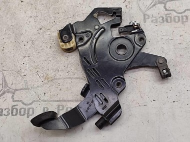 Педаль ручника MERCEDES-BENZ V-класс W447 рестайлинг (2019 - 2025) — Разборка Мерседес