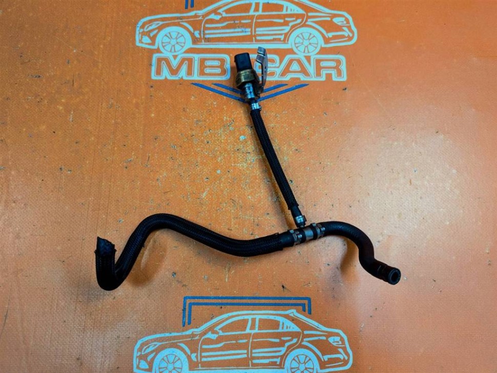 Шланг топливный MERCEDES-BENZ E-класс W212/S212/C207/A207 (2009 - 2013) фото 1 — Разборка Мерседес