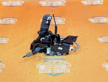 Замок двери передней левой MERCEDES-BENZ C-класс W204/S204 (2006 - 2011) — Разборка Мерседес