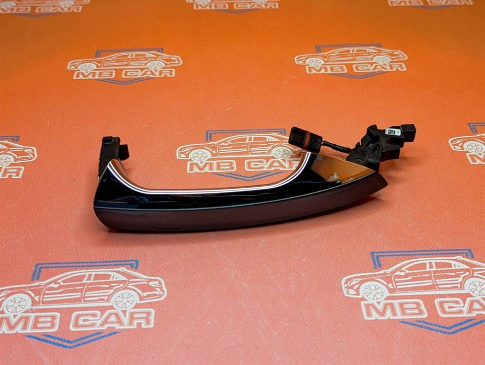 Ручка двери наружняя MERCEDES-BENZ CLS-класс C218/X218 рестайлинг (2014 - 2017) фото 1 — Разборка Мерседес