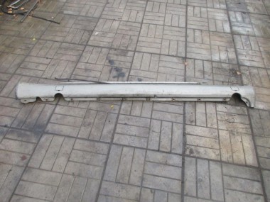 Порог пластиковый левый MERCEDES-BENZ W124 W124/S124/C124/A124 (1984 - 1993) — Разборка Мерседес