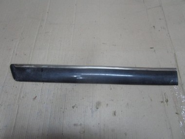 Молдинг двери MERCEDES-BENZ E-класс W210/S210 (1995 - 1999) — Разборка Мерседес