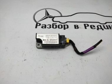 Датчик удара MERCEDES-BENZ E-класс W210/S210 (1995 - 1999) — Разборка Мерседес