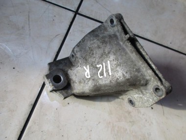 Лапа правая MERCEDES-BENZ M-класс W163 (1997 - 2001) — Разборка Мерседес