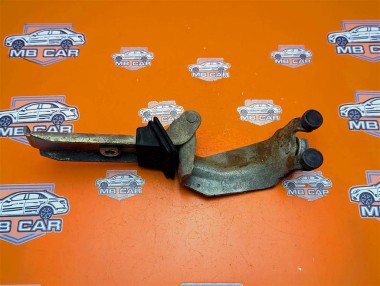 Ролик сдвижной двери MERCEDES-BENZ Vito W638 (1996 - 2003) — Разборка Мерседес