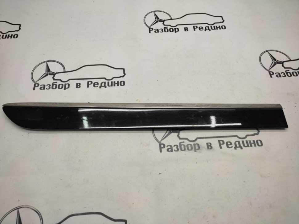 Молдинг двери MERCEDES-BENZ M-класс W164 рестайлинг (2008 - 2011) фото 1 — Разборка Мерседес