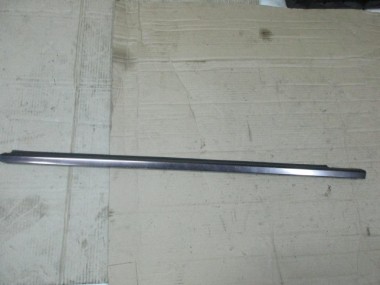 Молдинг стекла двери MERCEDES-BENZ E-класс W211/S211 (2002 - 2006) — Разборка Мерседес