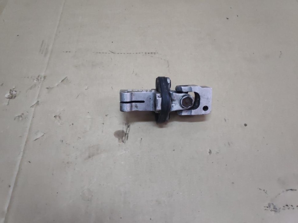 Кардан рулевого вала MERCEDES-BENZ E-класс W210/S210 рестайлинг (1999 - 2003) фото 1 — Разборка Мерседес