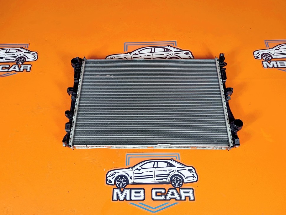 Радиатор MERCEDES-BENZ GLC-класс X253 рестайлинг (2019 - 2025) фото 1 &mdash; Разборка Мерседес
