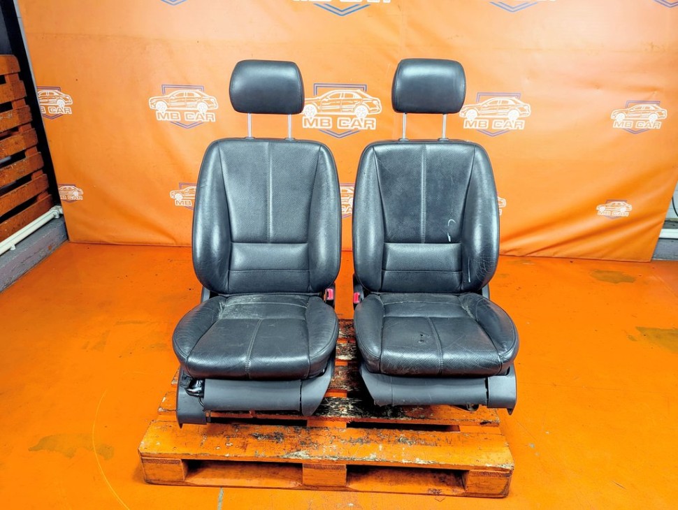 Сиденья передние MERCEDES-BENZ M-класс W163 рестайлинг (2001 - 2005) фото 1 &mdash; Разборка Мерседес