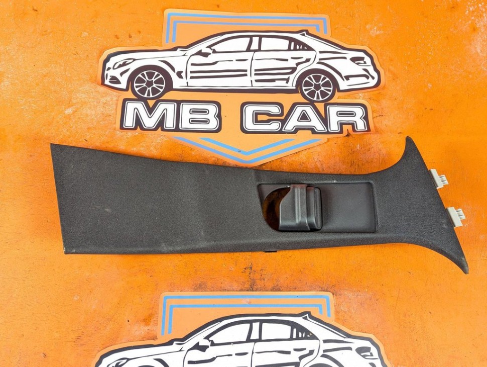 Накладка средней стойки MERCEDES-BENZ C-класс W205/S205/C205/A205 (2014 - 2018) фото 1 &mdash; Разборка Мерседес