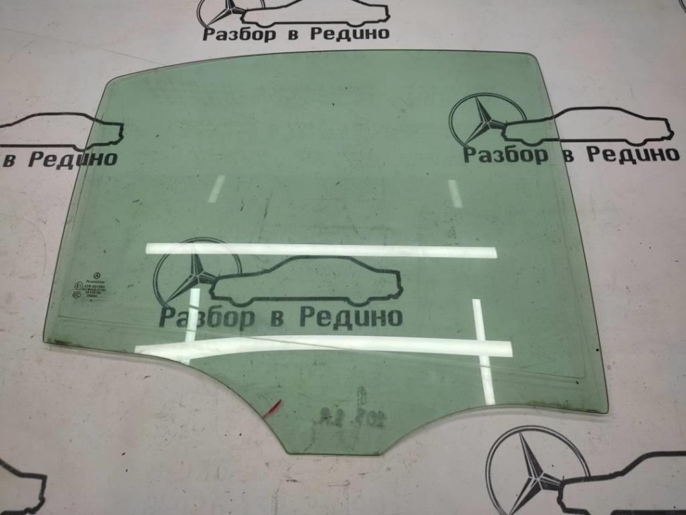 Стекло заднее правое MERCEDES-BENZ C-класс W203/S203/CL203 рестайлинг (2004 - 2008) фото 1 — Разборка Мерседес