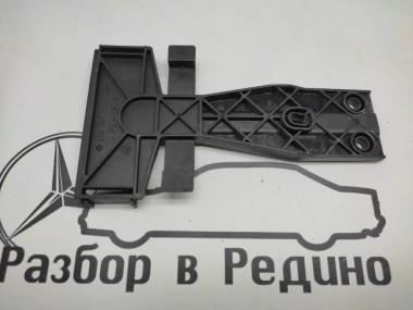 Кронштейн крепления ЭБУ MERCEDES-BENZ S-класс W220 рестайлинг (2002 - 2005) — Разборка Мерседес