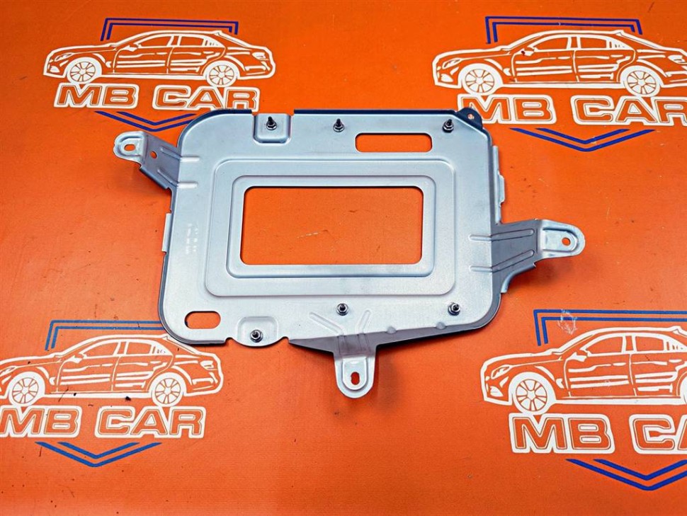 Кронштейн крепления ЭБУ MERCEDES-BENZ A-класс W177 (2018 - 2023) фото 1 — Разборка Мерседес