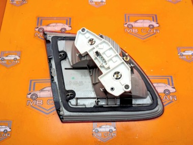 Фонарь крышки багажника MERCEDES-BENZ E-класс W211/S211 (2002 - 2006) E 320 CDI 3.2 AT (204 л.с.) &mdash; Разборка Мерседес