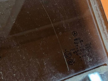 Стекло заднее левое MERCEDES-BENZ R-класс W251 (2005 - 2007) — Разборка Мерседес