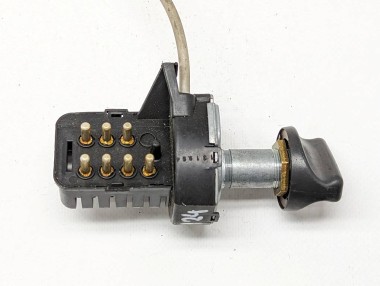 Выключатель MERCEDES-BENZ E-класс W124/S124/C124/A124 (1984 - 1997) — Разборка Мерседес