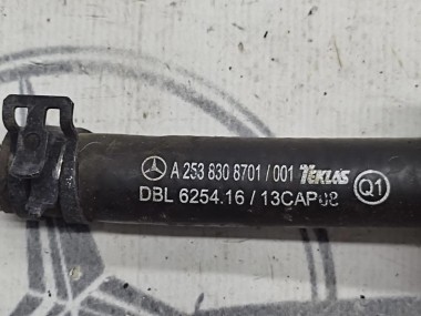 Патрубок ОЖ MERCEDES-BENZ GLC-класс X253 (2015 - 2019) — Разборка Мерседес