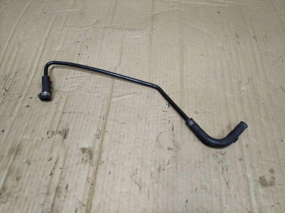 Трубка вентиляции расширительного бака MERCEDES-BENZ C-класс W203/S203/CL203 рестайлинг (2004 - 2008) фото 1 — Разборка Мерседес