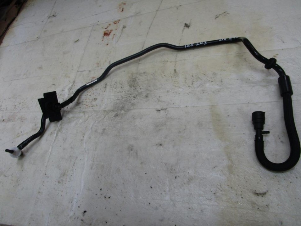 Трубка вакуумная MERCEDES-BENZ E-класс W212/S212/C207/A207 (2009 - 2013) фото 1 — Разборка Мерседес