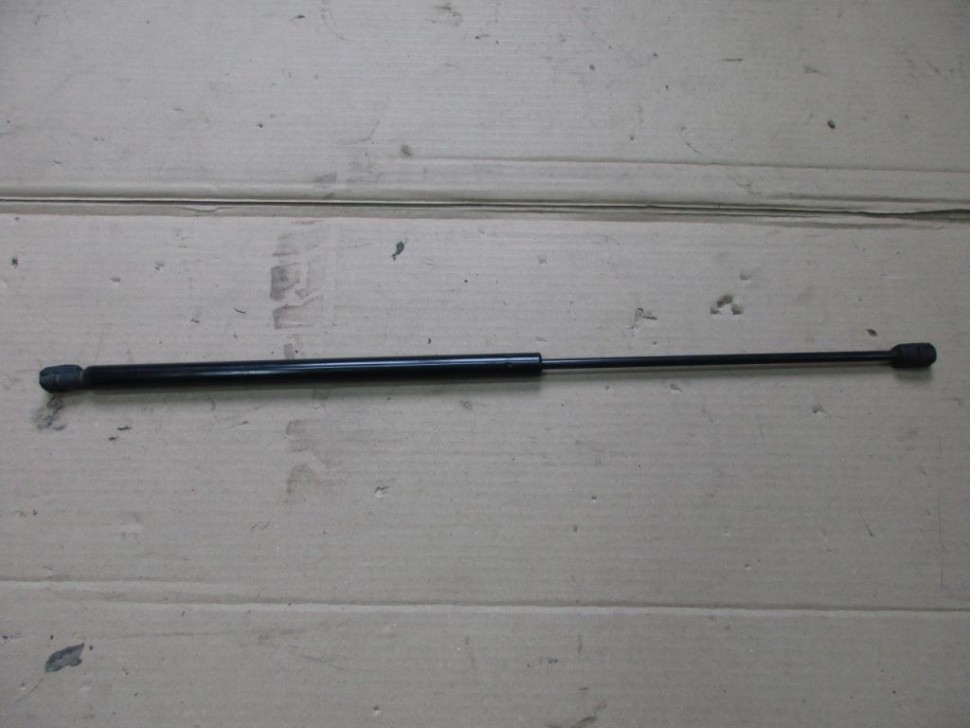 Амортизатор капота MERCEDES-BENZ M-класс W163 (1997 - 2001) фото 1 — Разборка Мерседес