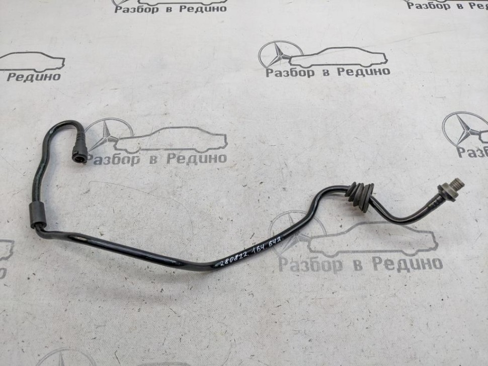 Трубка вакуумная MERCEDES-BENZ M-класс W164 (2005 - 2008) фото 1 — Разборка Мерседес