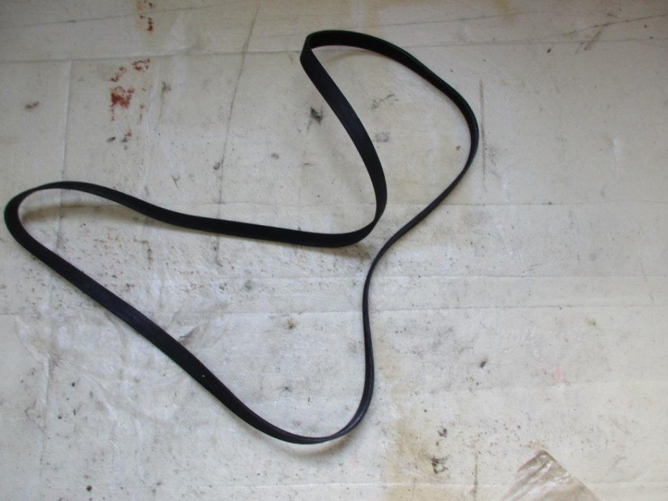 Ремень приводной MERCEDES-BENZ GLE-класс W166 (2015 - 2018) фото 1 — Разборка Мерседес