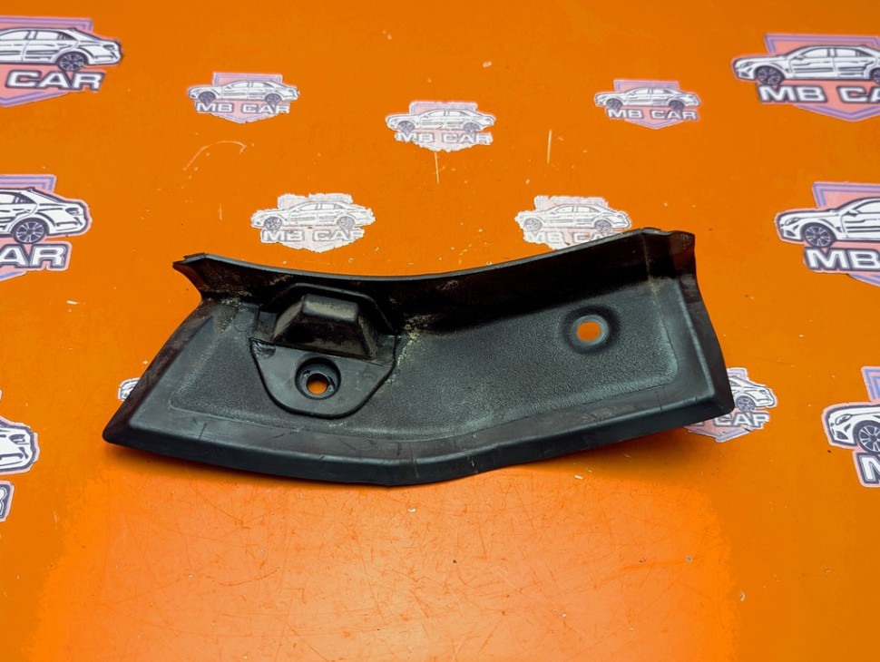 Водосток MERCEDES-BENZ C-класс W204/S204 (2006 - 2011) фото 1 — Разборка Мерседес