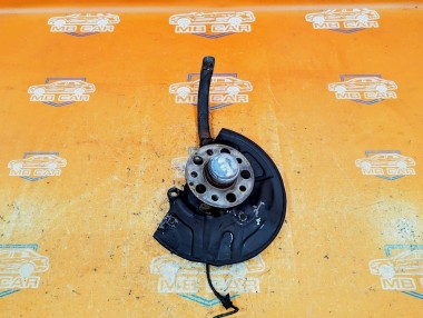 Кулак поворотный передний правый MERCEDES-BENZ E-класс AMG W211/S211 (2002 - 2006) — Разборка Мерседес