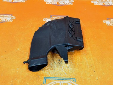 Корпус воздушного фильтра MERCEDES-BENZ M-класс W164 рестайлинг (2008 - 2011) — Разборка Мерседес