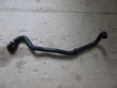 Патрубок ОЖ MERCEDES-BENZ A-класс AMG W176 (2013 - 2015) — Разборка Мерседес