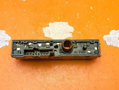 Кнопка блокировки мостов MERCEDES-BENZ M-класс W163 рестайлинг (2001 - 2005) &mdash; Разборка Мерседес