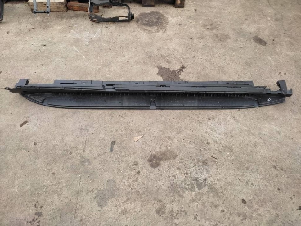 Кронштейн крепления порога MERCEDES-BENZ GLE-класс W166 (2015 - 2018) фото 1 — Разборка Мерседес