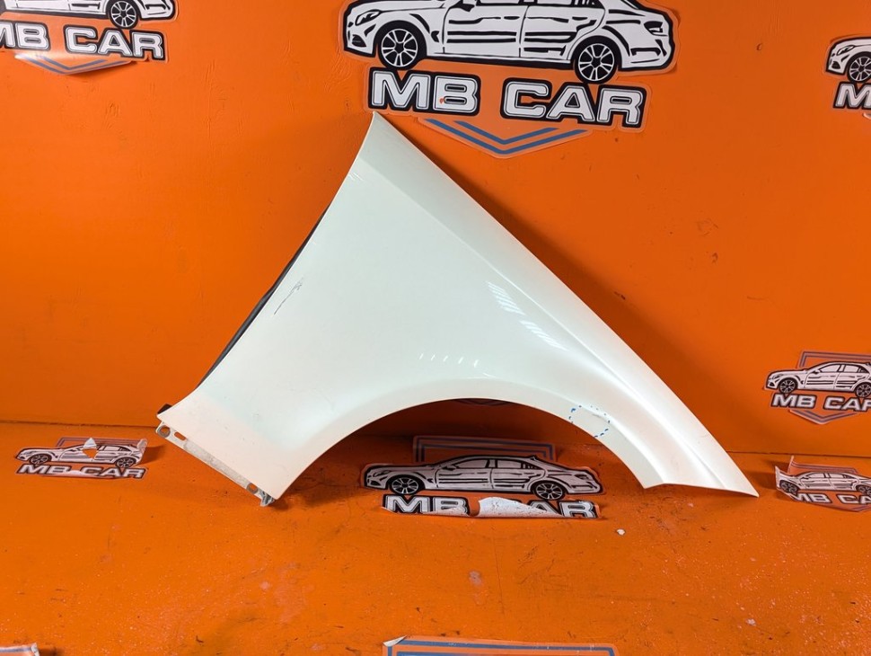 Крыло переднее правое MERCEDES-BENZ CLS-класс C218/X218 (2010 - 2014) фото 1 &mdash; Разборка Мерседес