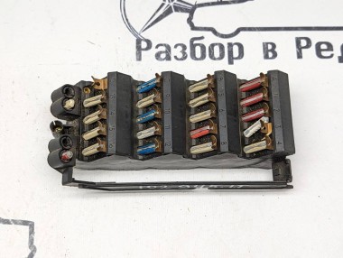 Блок предохранителей MERCEDES-BENZ W124 W124/S124/C124/A124 (1984 - 1993) — Разборка Мерседес