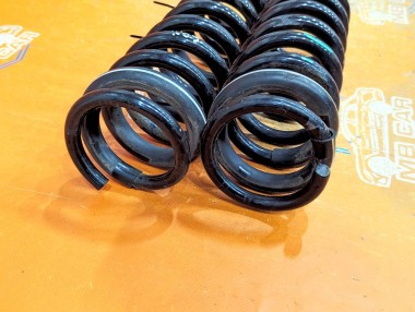 Пружина задняя MERCEDES-BENZ GLE-класс W166 (2015 - 2018) — Разборка Мерседес