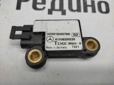 Датчик удара MERCEDES-BENZ M-класс W163 (1997 - 2001) — Разборка Мерседес