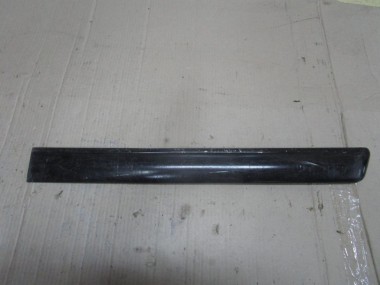 Молдинг двери MERCEDES-BENZ E-класс W210/S210 (1995 - 1999) — Разборка Мерседес