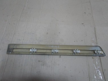 Молдинг двери MERCEDES-BENZ E-класс W210/S210 (1995 - 1999) — Разборка Мерседес