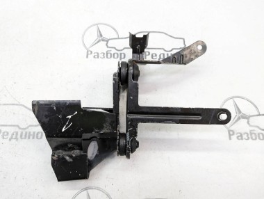 Кронштейн блока ABS MERCEDES-BENZ M-класс W164 (2005 - 2008) — Разборка Мерседес