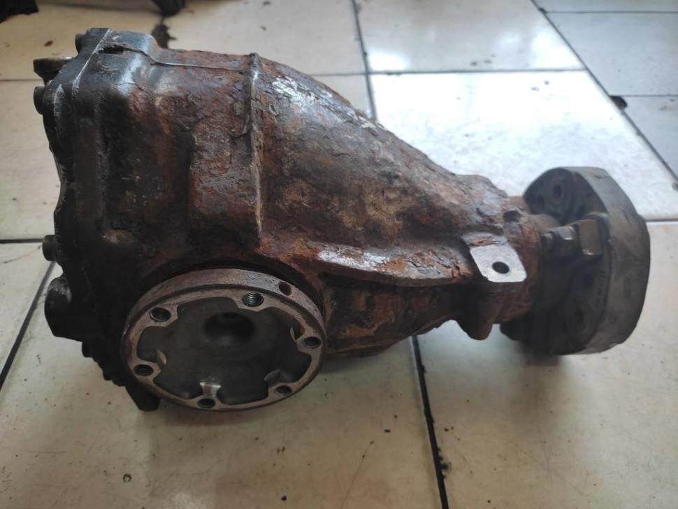 Редуктор задний MERCEDES-BENZ E-класс W210/S210 (1995 - 1999) фото 1 — Разборка Мерседес